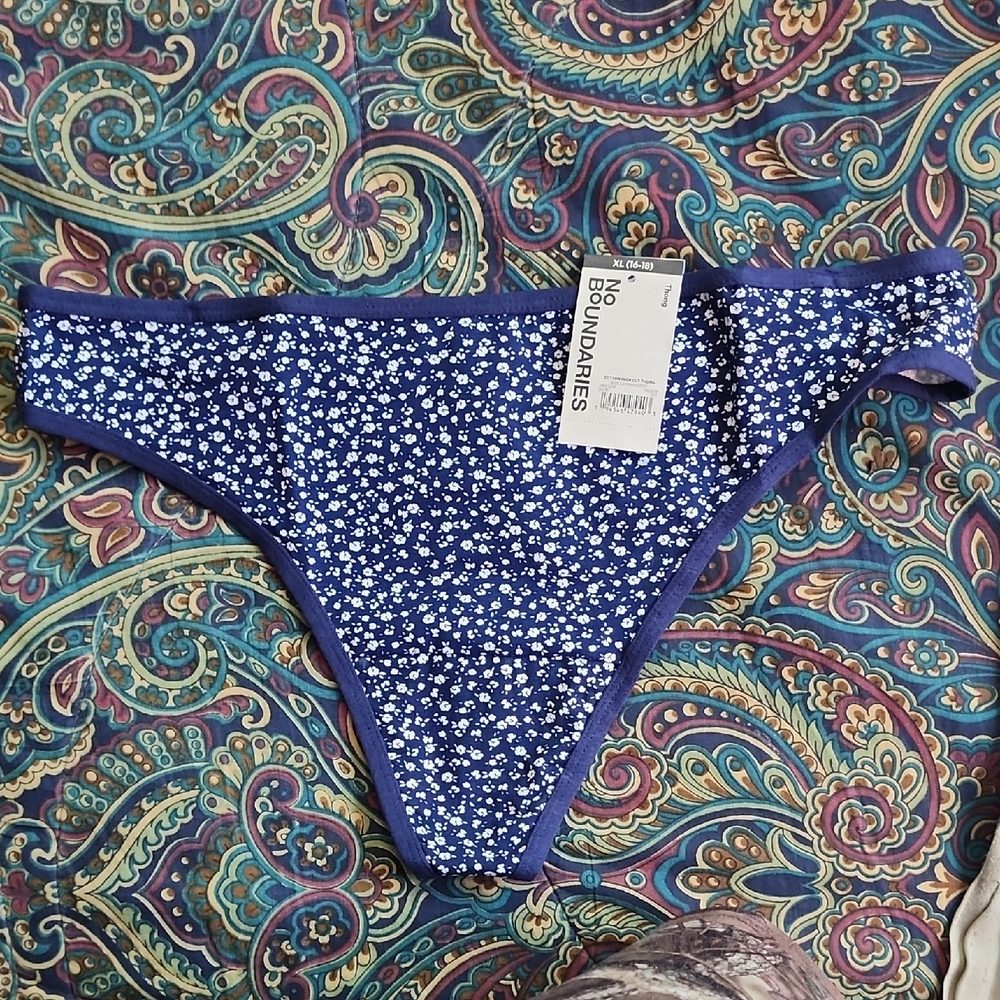 No Boundaries Navy Blue Floral WomanBikini Bottoms